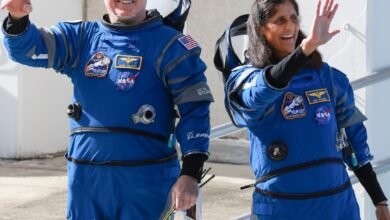 Why NASA’s 2 Astronauts Are Now Stuck in Space for Even Longer