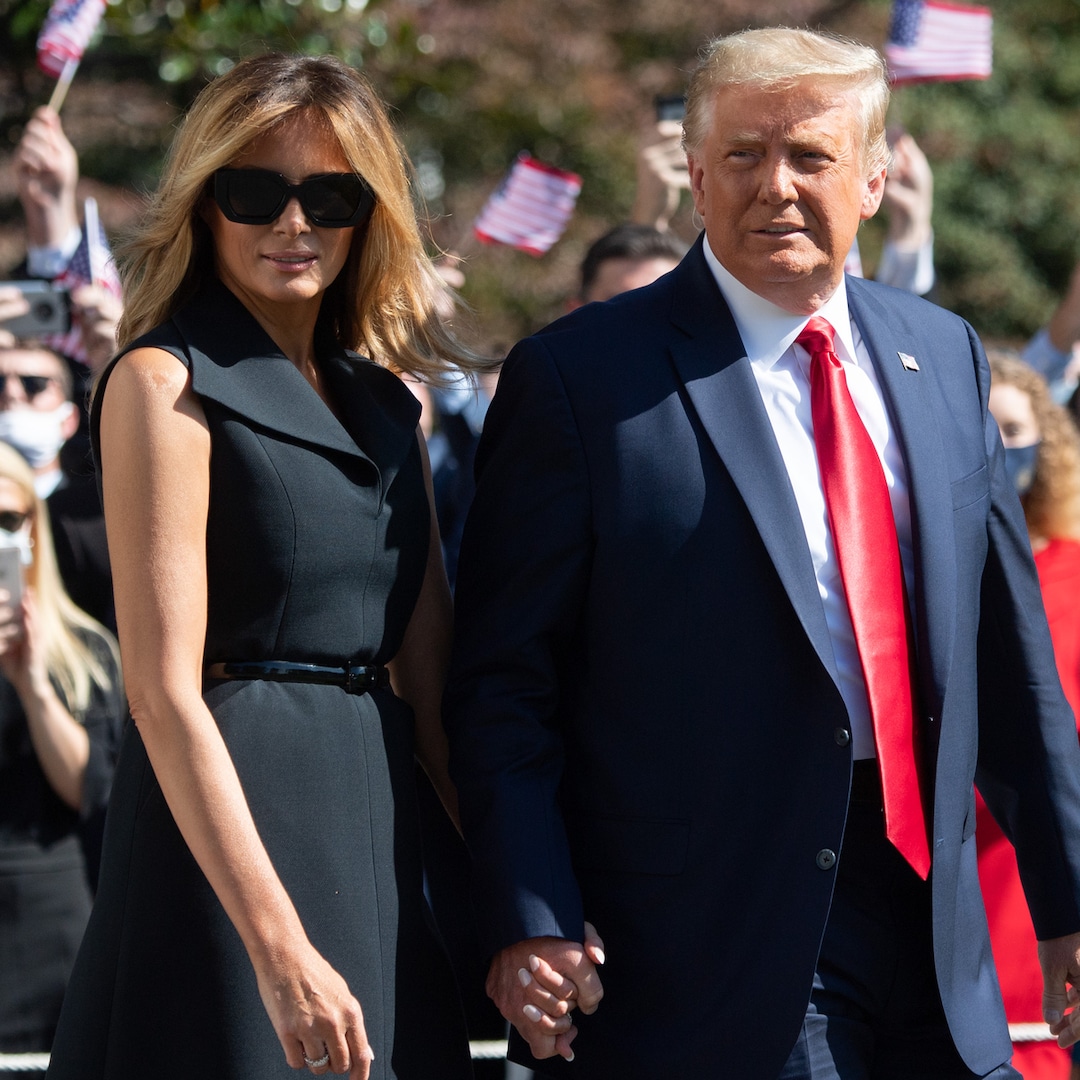 Donald Trump, Melania Trump Air-Kiss at Swearing In