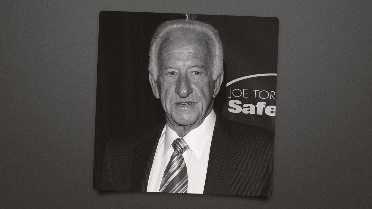 Bob Uecker, Light-Hitting Catcher Turned Comic Actor and Broadcaster, Dies at 90 Bob Uecker, Light-Hitting Catcher Turned Comic Actor and Broadcaster, Dies at 90